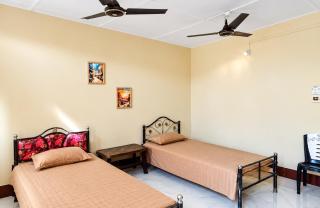 Sapphire Stay - 1