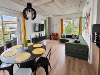 Quebec Funky 2BR Condo 10min Old Quebec AC - Québec - 9