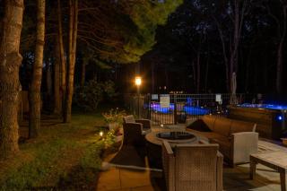 Heated Pool, Fire pit and Kids Games - East Hampton - 7