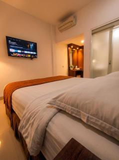 Grand Kebonsari Guesthouse - 9
