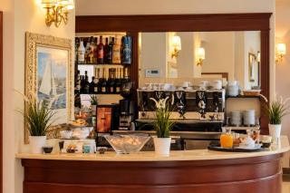 Jole Beach Hotel - 9