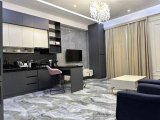 Novaro Apartments - 3