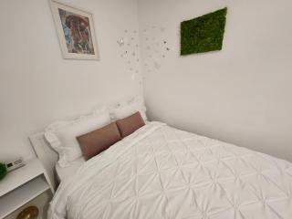 Luxury property near UVVG and hospital, self check in non-stop, privacy! - 9