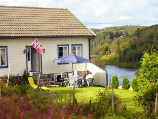 6 person holiday home in Lyngdal - Lyngdal - 9