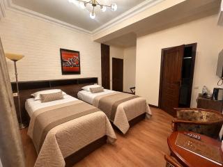 Hin Yerevantsi Hotel - 6