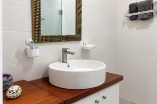 ANYA 7 Budget Friendly 1BR Apartment in Bayahibe - 4