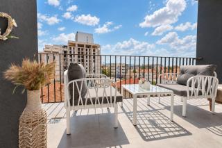 Elegant Apartment in Prishtina Garage & Terrace - 3