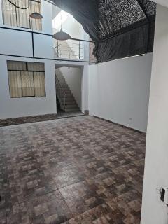 Spacious 2-story house with patio - 8