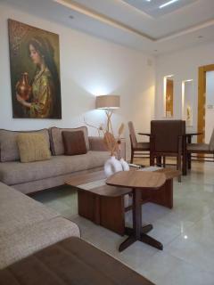 Maison Sunday - 7