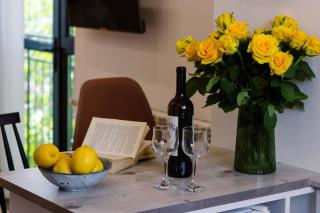 hotelise I Sunflower Studio - 2