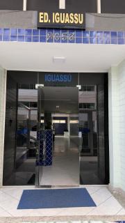 Studio 305 - Praia do Morro Guarapari ES - prédio frente Mar - varanda com vista mar - elevador - atravessou a avenida, ja esta na Praia - internet - SEM vaga ou VER Disponibilidade da garagem - 2