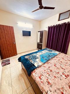 Gairola home stay - 5