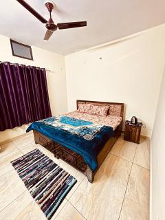 Gairola home stay - 4