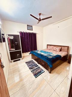 Gairola home stay - 1