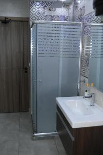 Direct Seaview Luxury Home 3Bedroom - Families Only - with Wifi and Parking - 9