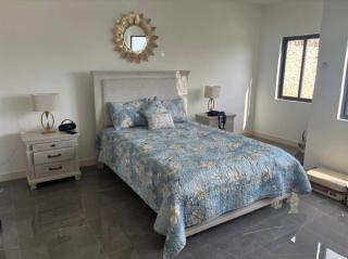 The Hillside Place - 3
