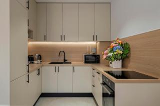 One Luxury Apartments - One Lake Club II - Boekarest - 3