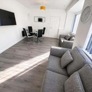 Belmont Suite Blackpool - 5