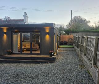 Cabin - Luxury 2 bedroom modern cabin - 9