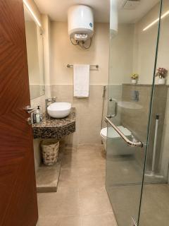 Supreme Studio Apartment - Goldcrest Mall and Residency - 1