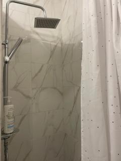 Comfortable studio m Vokzalna - Kiev - 1