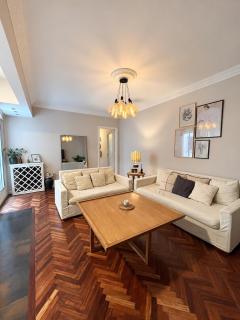 Apartment with balcony just steps from Estadio Centenario - 0