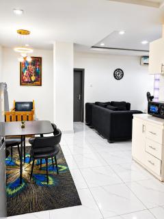 Apartmentstoo - 0