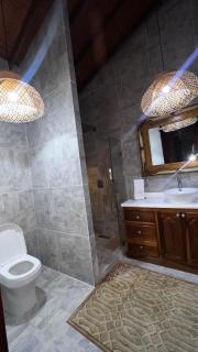 Casablanca Hotel Boutique Salamina - 4