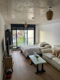 Studio apartment with garage, gym and pool - 0