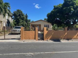 O E Liburd Residence - 8