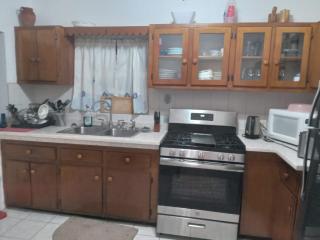 O E Liburd Residence - 9