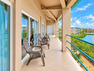 Suite B303 @ Mara Laguna *Gold Standard Certified - 7