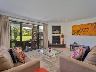 Villa 51 - Pauanui Lakes Resort Retreat - 4