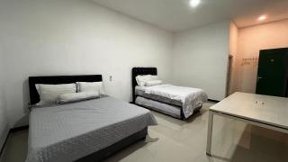 Homestay Hapsari Malang - 2