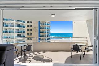 Zenith Apartments - Q Stay - 9
