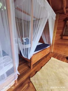 Ella Treehouse - 7
