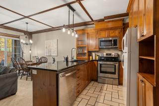 Les Manoirs wPool and Hot Tub near Village 110 7 - 5