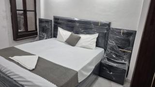 Jhansi Seven Divine Inn - 7