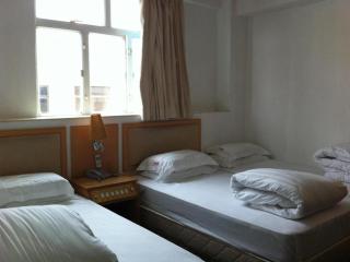Man Va Hotel - 9
