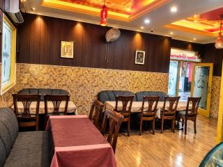 Shanker Palace Near Main Market Katra - 9