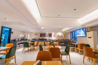 City Comfort Inn Liuzhou Wuxing Walking Street Zhonghuan Tower - 7