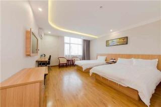 PAI Hotels Shijiazhuang Railway Station West Square - 4