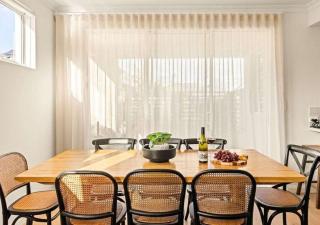 3BR Family Home Near Scarborough Beach Perth - 3