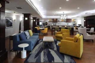 Comfort Inn & Suites Hutchinson - 2