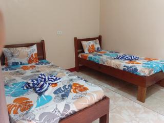 JBR Tourist Inn - Port Barton Lifelapse Travel - 8