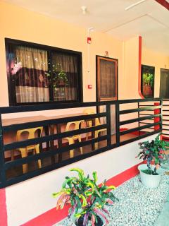 JBR Tourist Inn - Port Barton Lifelapse Travel - 6