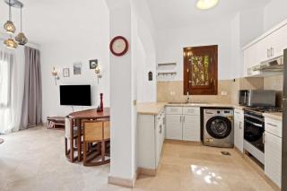 Central 2BR in South Marina, El Gouna - 3