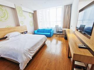 GreenTree Inn Zhangjiang Lianjiang Jiuzhou Avenue - 7