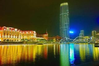 Xana Hotelle· Tianjin Railway Station Jinwan Square Binjiang Avenue - 9