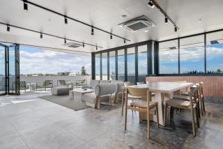 Bright Studio in Trendy North Fremantle - 6